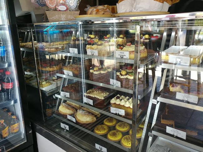 Babalino's Bakery - Hospitality and gastronomy