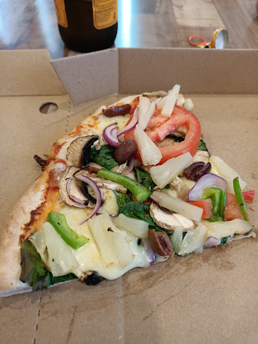 Shop 3/22 Baildon St, Kangaroo Point QLD 4169