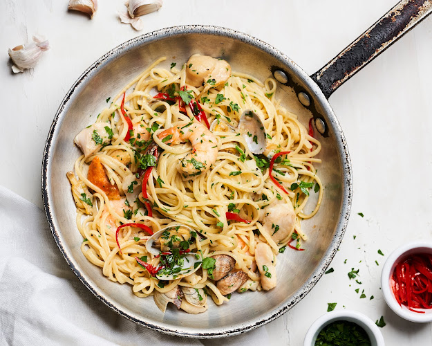 Clogs Pizza Restaurant (Bendigo) - Hospitality and gastronomy