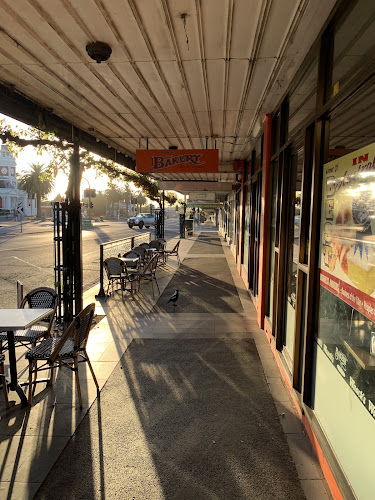 Waack's Bakery Ararat - Melbourne