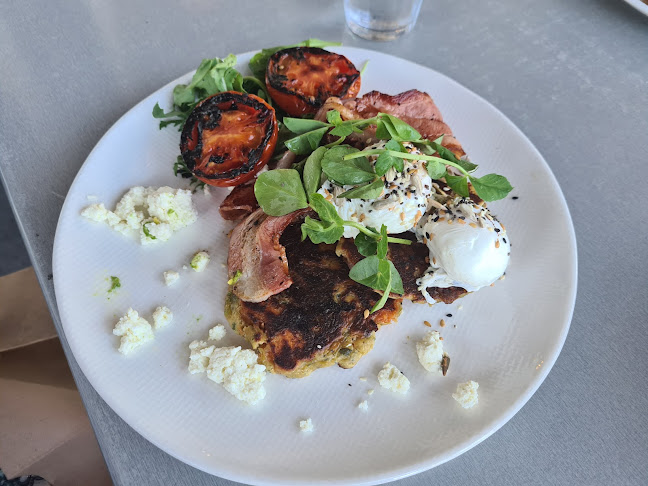 Comentarii opinii despre Canon Food, Bar And Espresso