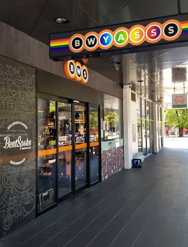 Comentarii opinii despre BWS Canberra City