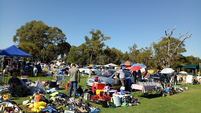 Comentarii opinii despre Mirrabooka Friday Market