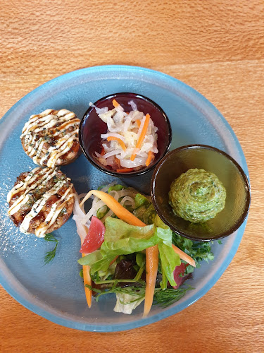 Comentarii opinii despre The Shared Table