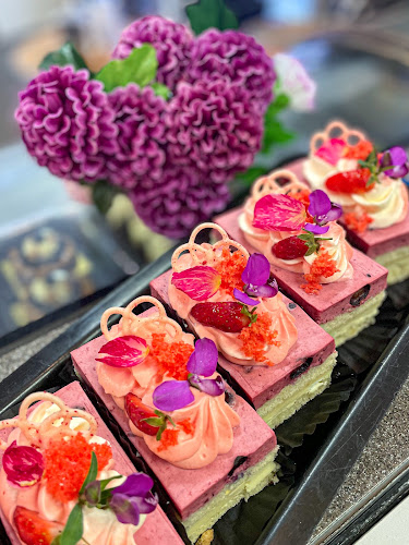 37 Haynes St, Kalamunda WA 6076