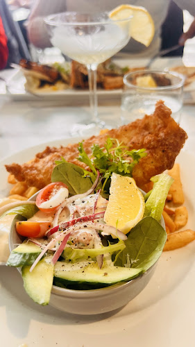 123 Parkyn Parade, Mooloolaba QLD 4557