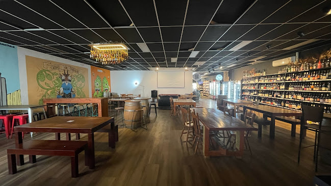 Grape and Grain Liquor Cellars - Hospitality and gastronomy