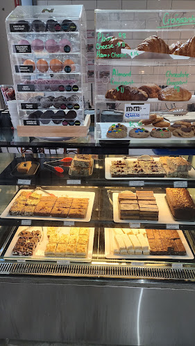 door 50 - Mermaid Beach