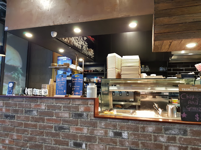 Shop 2/11 Pioneer St, Amaroo ACT 2914