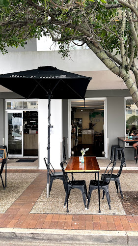 Comentarii opinii despre House of Hubert