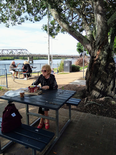 Rose's Cafe - Hospitality and gastronomy