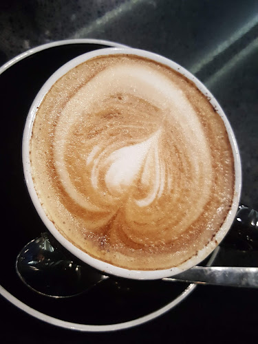 Long Shot - Hospitality and gastronomy