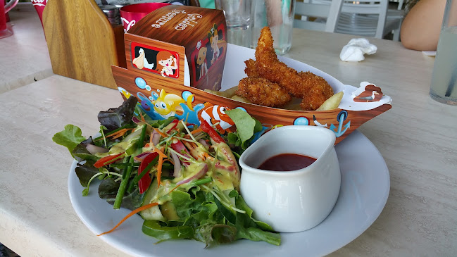 Comentarii opinii despre Rowers on the River