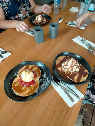 Comentarii opinii despre The Marina Ice Creamery