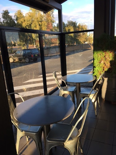 Chicken Treat Karratha - Hospitality and gastronomy