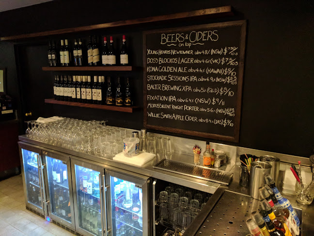 Iron Duke Hotel - Alexandria