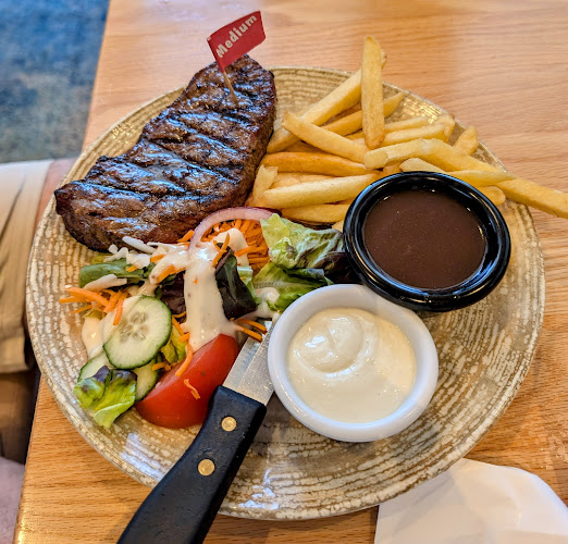 Camp Hill Hotel - Brisbane