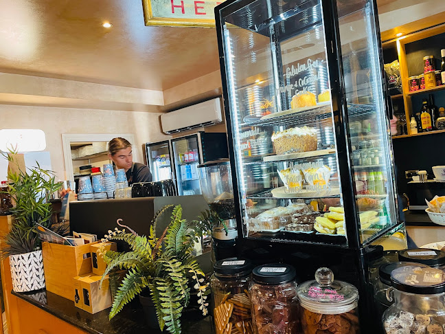 Comentarii opinii despre Olive Grove Delicatessen