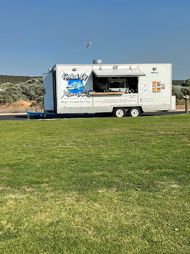 Opinii despre Hooked Up Fish & Chips în Perth - Hospitality and gastronomy