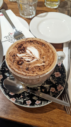 Comentarii opinii despre Café Fellini