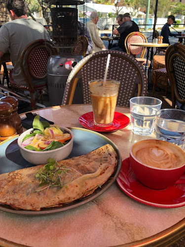 Comentarii opinii despre Le Jardin Cafe Restaurant