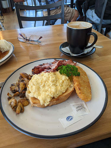 The Ripe Tomato - East Albury