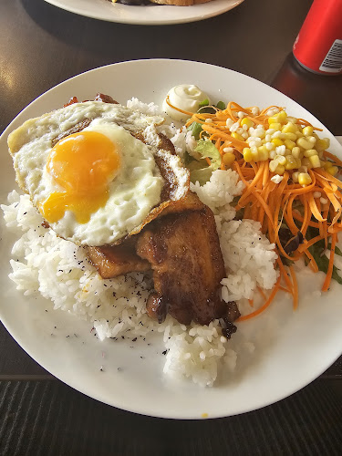 Opinii despre The Hometown Cafe and Restaurant Bathurst în Bathurst - Hospitality and gastronomy