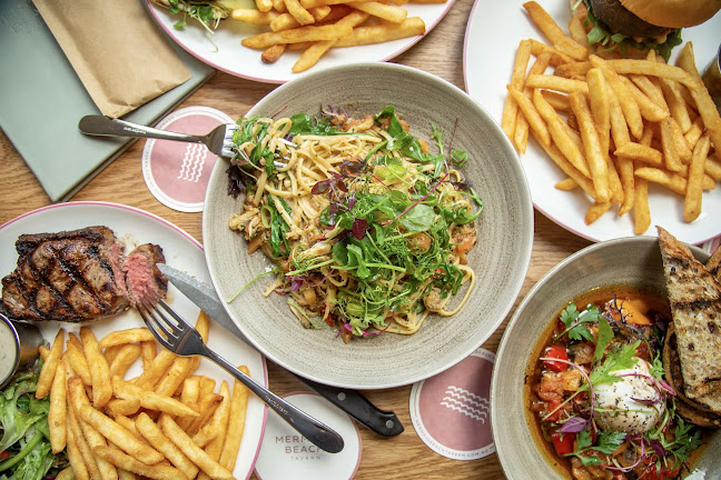 Opinii despre Mermaid Beach Tavern în Mermaid Beach - Hospitality and gastronomy