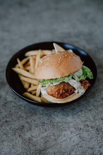 Comentarii opinii despre Eagle Bay Brewing Co