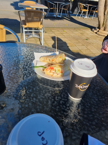 Comentarii opinii despre Violet Town Cafe