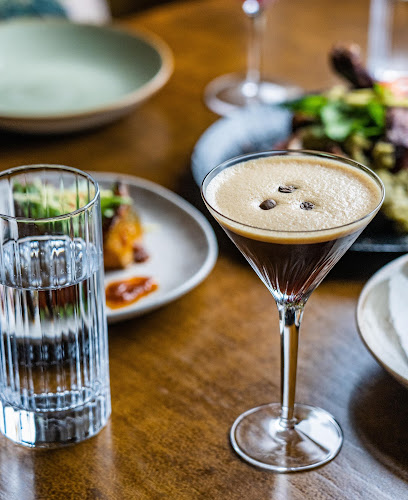 Fook Shing - Hospitality and gastronomy