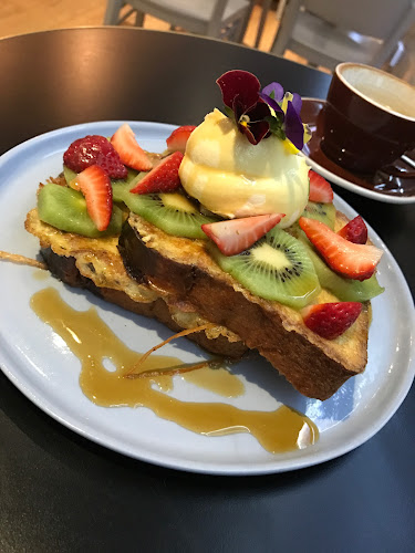 Small Baker & Coffee Maker - Hospitality and gastronomy