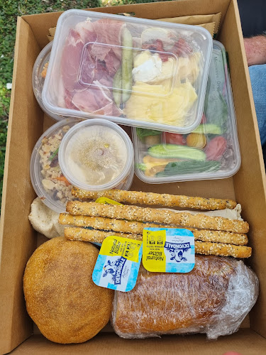 Opinii despre Delish Food & Catering în Orange - Hospitality and gastronomy