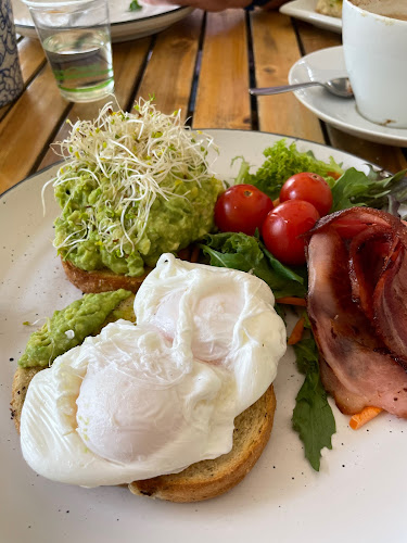 8 Jubilee Rd, Carters Ridge QLD 4563