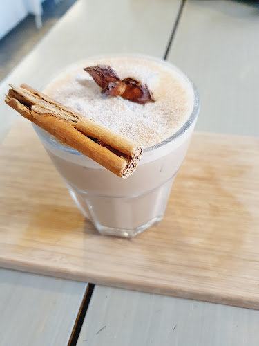 FLAVA Cafe - 'Taste the Vibe'