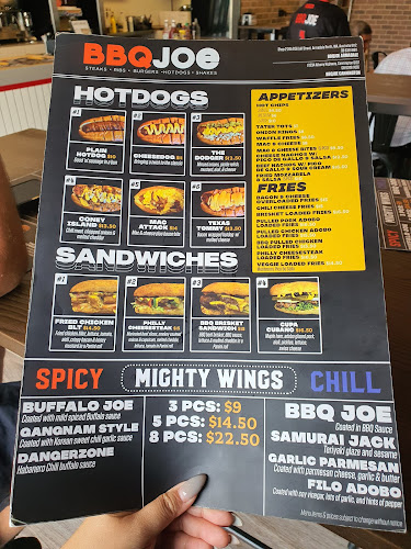 Comentarii opinii despre BBQ Joe Cannington