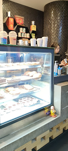 Opinii despre Benny's Bakery Cafe în Melbourne - Hospitality and gastronomy