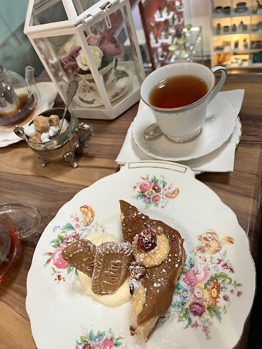 Your Vintage Occasion Tea Salon - Bowral
