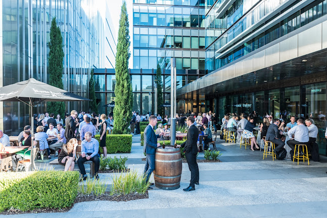 Double Drummer - Barton