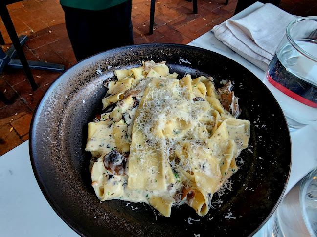 400 Gradi - Brunswick - Brunswick East