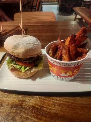 Opinii despre Grill'd Burgers - Pacific Fair în Broadbeach Waters - Hospitality and gastronomy