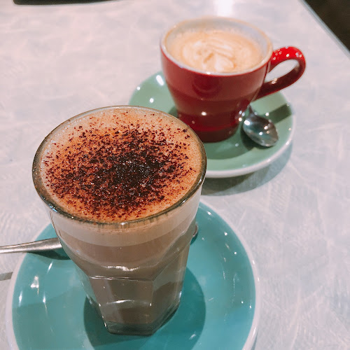 Machine Laundry Cafe - Battery Point