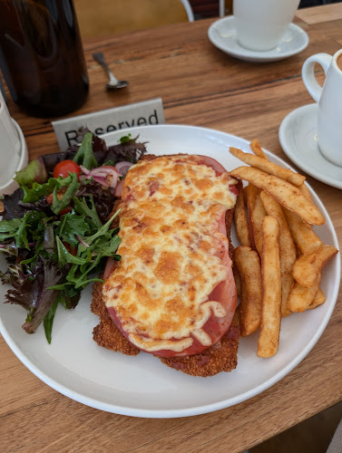 Salted Caramel Cafe - Templestowe Lower