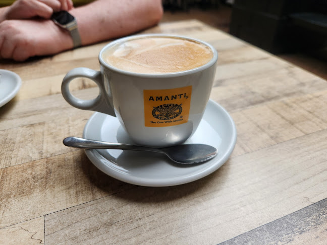 Opinii despre Cups N' Saucers în Raymond Terrace - Hospitality and gastronomy