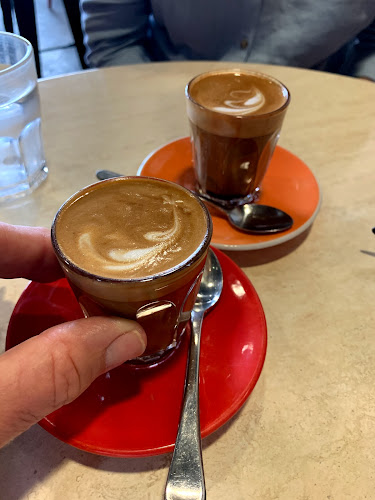 Shop 8/14 Spence St, Cairns City QLD 4870