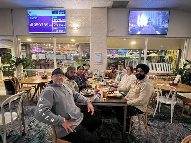 Comentarii opinii despre Moonee Beach Hotel