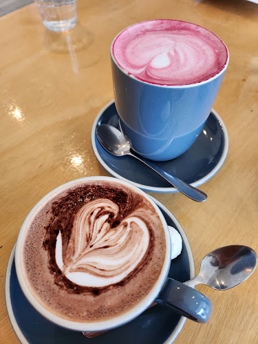 Albert & Co - Hospitality and gastronomy