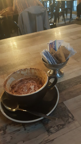 Comentarii opinii despre MamaDuke