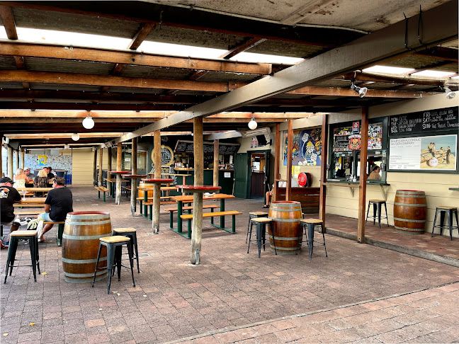 Railway Friendly Bar - Hospitality and gastronomy