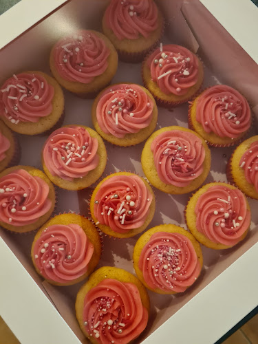 Comentarii opinii despre Bee Enticed